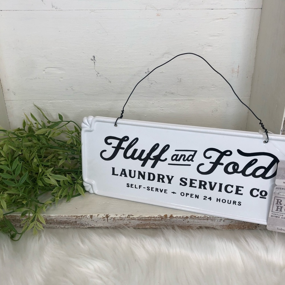 Home Decor | Fluff and Fold Sign